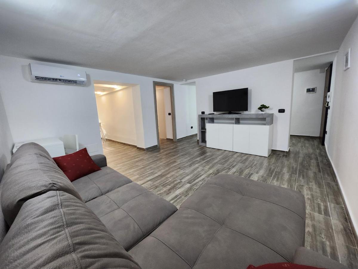 Don Vito'S Home, Dsg2 Short Lets, 250 Mt Metro Palermo Esterno foto
